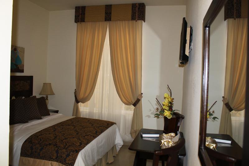 Victoria'S Park Hotel Armenia  Exteriör bild